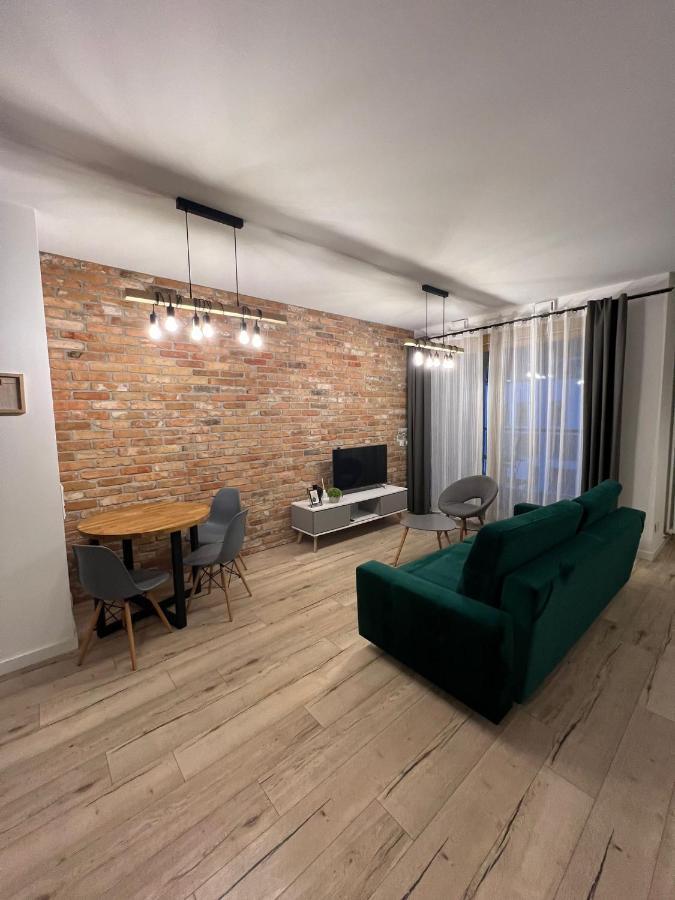Apartament Warszawa Kolejowa Hub Expo Exteriör bild