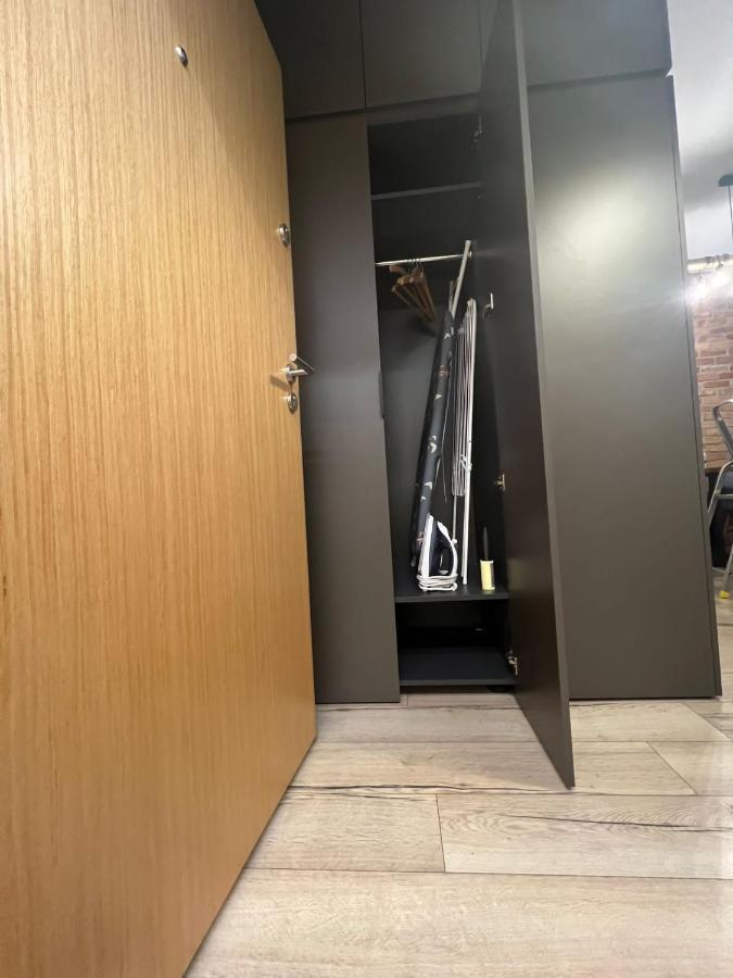 Apartament Warszawa Kolejowa Hub Expo Exteriör bild