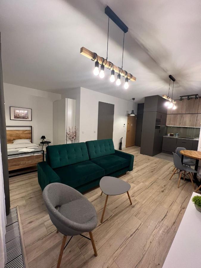 Apartament Warszawa Kolejowa Hub Expo Exteriör bild