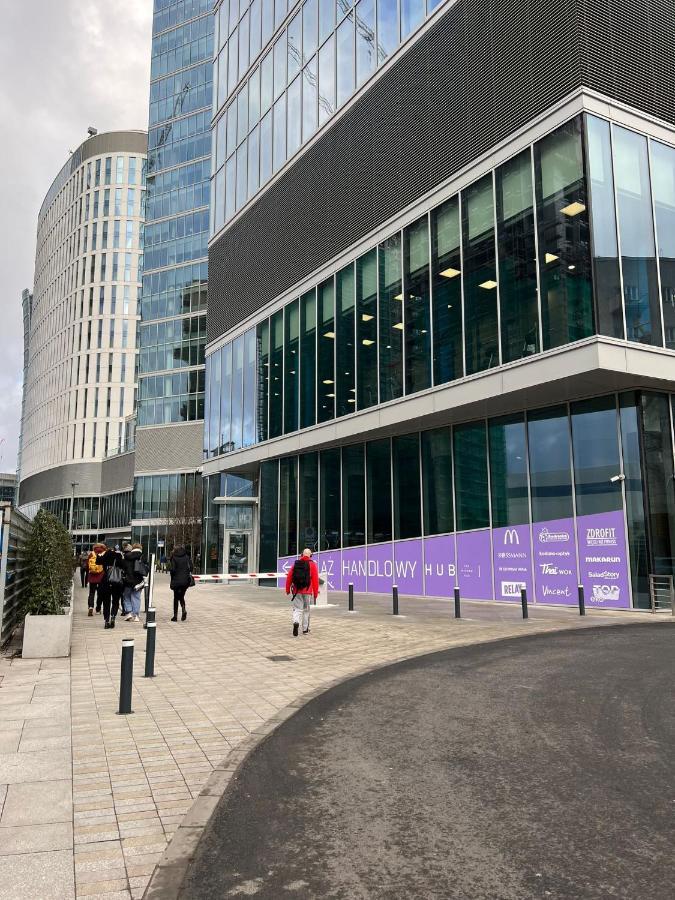 Apartament Warszawa Kolejowa Hub Expo Exteriör bild