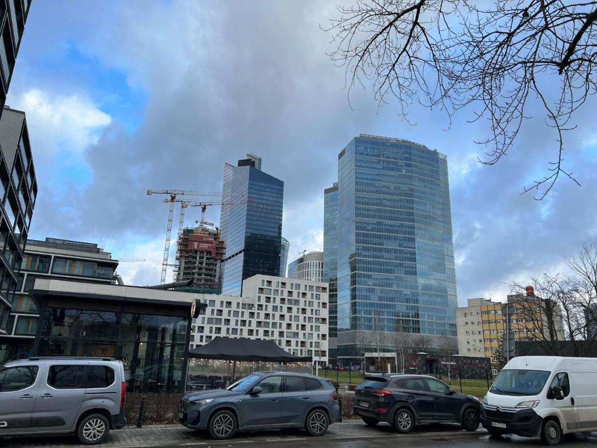 Apartament Warszawa Kolejowa Hub Expo Exteriör bild