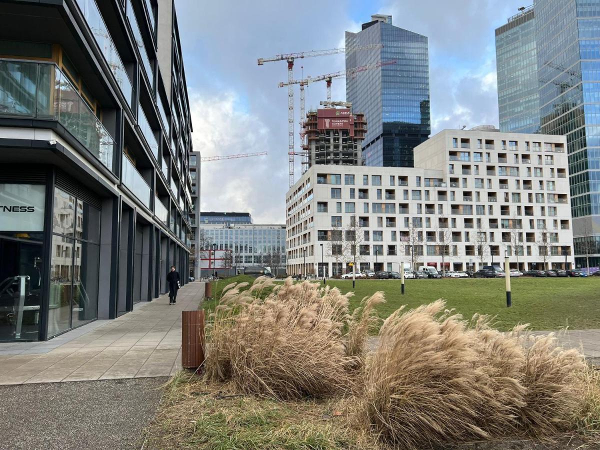 Apartament Warszawa Kolejowa Hub Expo Exteriör bild